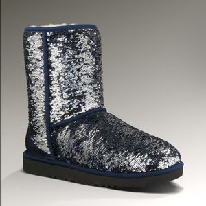 UGG | Reversible Sequin | Blue/Silver |